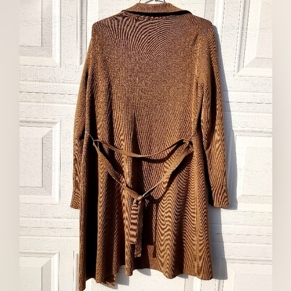 BCBGMaxAzria Ribbed Brown Knit Sweater - Picture 5 of 5